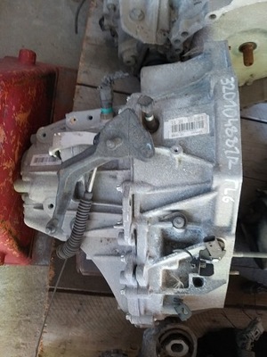 Коробка передач передач renault tl6 32010481r фото №1