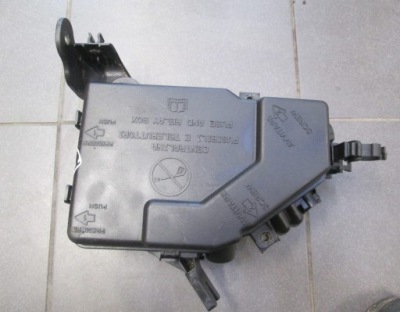 Корпус коробка запобіжників giulietta 2.0 jtdm фото №1