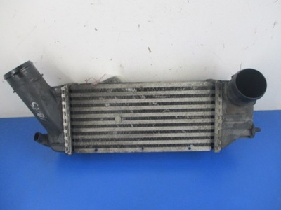 Peugeot 307 2.0hdi радиатор воздуха интеркулер фото №1