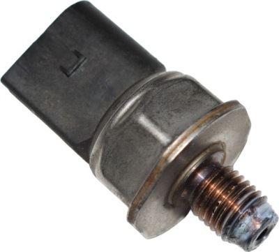 AUDI A6 C6 3.0 TDI Sensor des Kraftstoffsbehälters Druck Leiste Schutzleiste WTRYSKOWEJ 059130758E