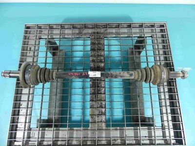 Привідний вал задня ліва bmw x5 e70 3.0d 306km 2011 фото №1