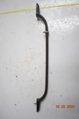 Ручка кронштейн правый задний  mercedes w110 w111 фото №1