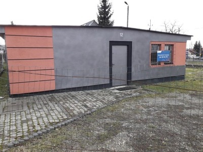 Magazyny i hale, Jasło (gm.), 117 m²