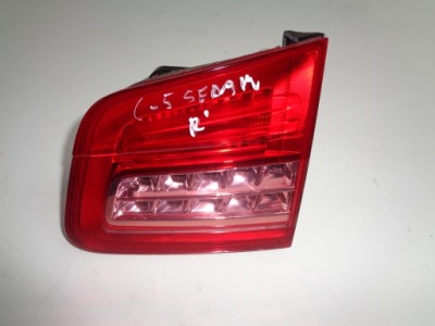 Citroen оригінальний номер 9687582980 лампа кришка фото №1