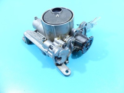Насос оливи citroen ds3 10-16 1.6b 16v 5f01 фото №1