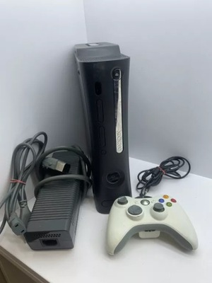 KONSOLA XBOX 360 PADY 2X