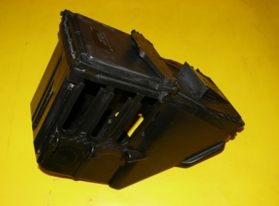 Корпус коробка запобіжників mercedes w140 3.5td фото №1