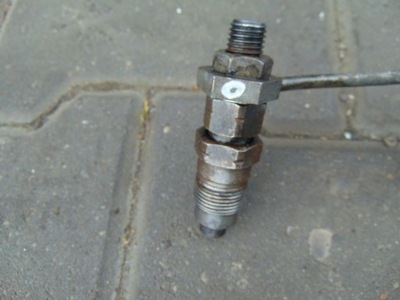 Mitsubishi l200 2.5 td форсунка 0181 фото №1