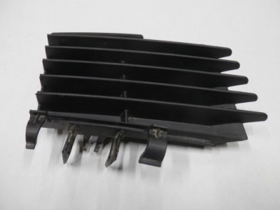 Opel vectra c решётка заглушка бампера правая фото №1