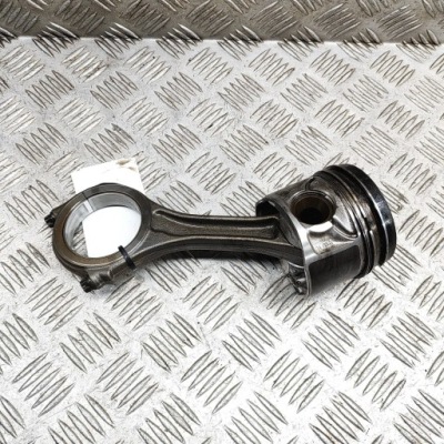 Volkswagen touareg ii 2016 поршень фото №1