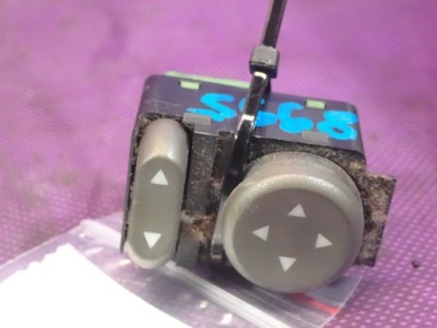 Fiat idea 03-20 перемикач дзеркал b569 8 pin фото №1