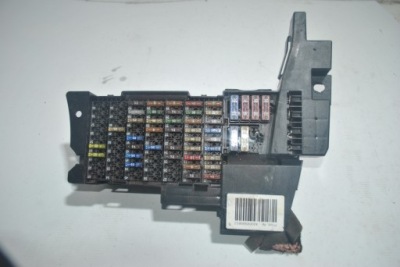 Коробка предохранителей mercedes w169 1695450540 фото №1