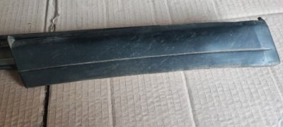 Mercedes w124 молдинг узкая нижняя крыла левая перед фото №1