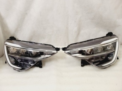 Renault arkana комплект фари kompletnych хром фото №1