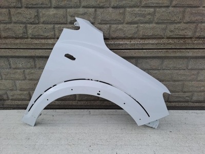 Dacia sandero stepway iii 3 крыло передний правый оригинал фото №1