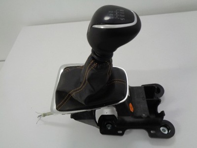 Opel crossland домкрат корпус ручка чехол фото №1