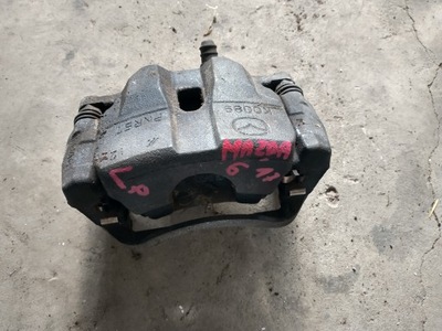 Mazda 6 gj 12- суппорт тормоза правый перед скоба фото №1