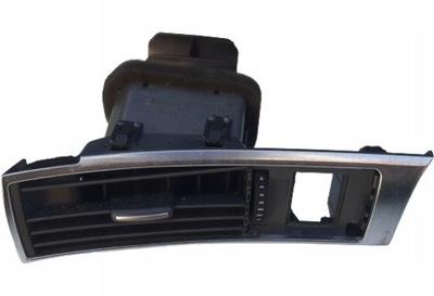 Решітка обдув ліва перед консолі audi a6 c6 фото №1