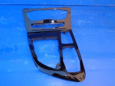 Bmw 2 f45 f46 рамка туннель 9287611 фото №1