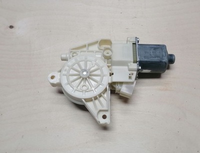 Механізм скло mercedes-benz оригінальний номер a2048200242 фото №1