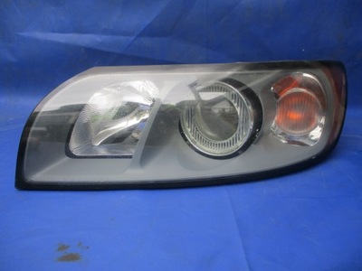 VOLVO V50 LAMP FRONT LEFT 30698885  