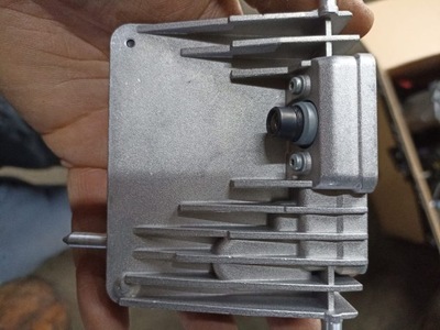 Mercedes w213 камера скло лобове передньої фото №1