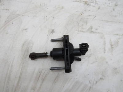 Насос сцепления swift mk7 фото №1