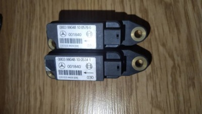 Mercedes датчик удару 2208204426 фото №1
