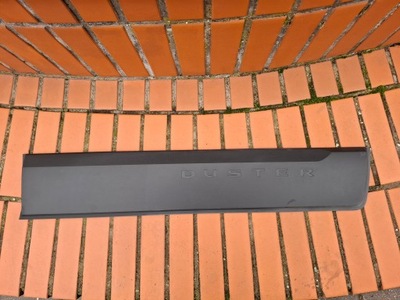 Dacia duster ii 17- молдинг накладка дверь перед правая фото №1