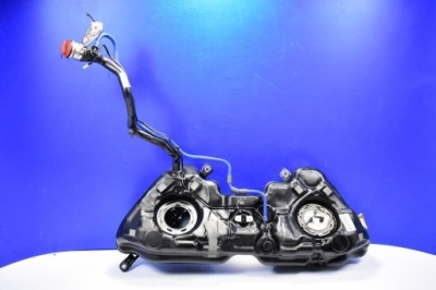 Mercedes-benz оригінальний номер a2044708201 бак bak пального заливна горловина фото №1