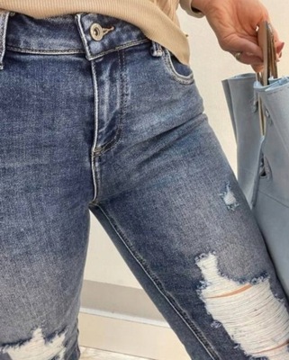 By o la la ! Spodnie jeans z przetarciami XL