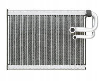 Випарник audi q5 8r 2008 - 2017 фото №1