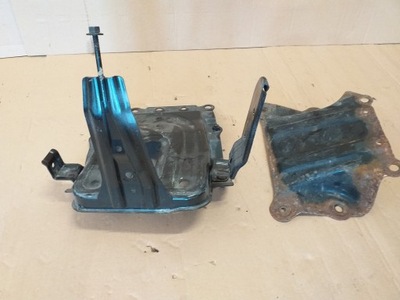 Toyota camry vii кронштейн аккумулятор 11-18 фото №1