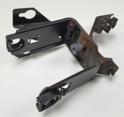 Кронштейн кронштейн насоса abs alfa romeo 147 фото №1