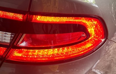 Dodge dart лампа права задня usa 12-16 68081394ae фото №1