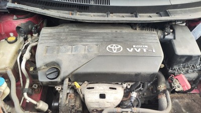 Toyota auris 1.3 100 km двигатель 1nr-fe фото №1