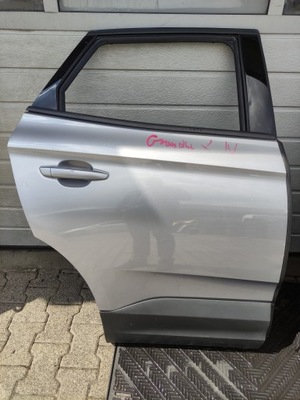 Opel grandland дверь правое задние задняя фото №1