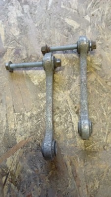 Touareg 7l з'єднувач стабілізатора 7l0411317 2.5 tdi фото №1