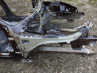 Volvo v60 18r- лонжерон правий перед фото №1