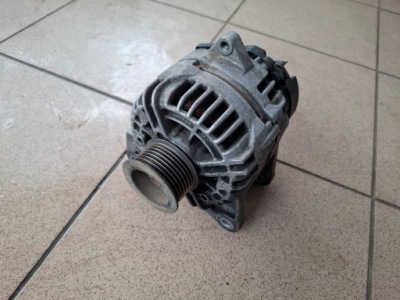 Renault clio 3 modus 1.2b 16v генератор 8200429898 фото №1