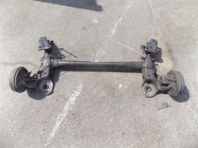 Peugeot 208 балка подвеска задняя задняя фото №1