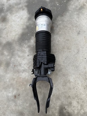 Амортизатор перед 9y0616037p porsche cayenne.... фото №1