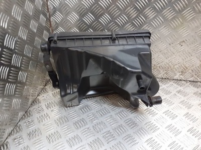 Корпус фильтра воздуха opel astra h 55556464 фото №1