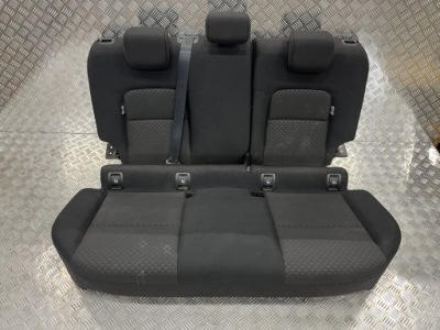 Заднє сидіння сидіння задня nissan juke ii f16 19- фото №1