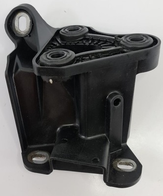 Кронштейн кронштейн насоса abs mercedes w212 фото №1