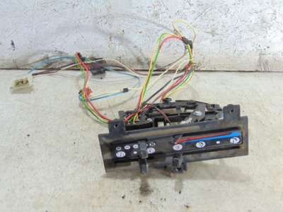 Панель керування обдув nissan atleon 06-13 фото №1