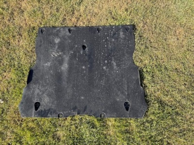 Tesla model y my плита pod двигатель подкрылок оригинал 1499151-00-d фото №1