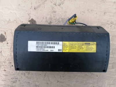 Подушка безопасности пассажира jeep liberty cherokee kj p55315020aj фото №1