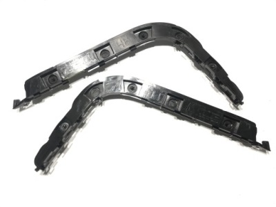 Tesla 3 iii напрямна бампера задня 1083991-00-j правий фото №1