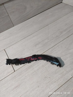 9446. vitara iii напрямна бампер правий задня 71831-54p0 фото №1